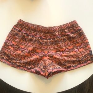 Patagonia Women’s Patterned Shorts Sz Small